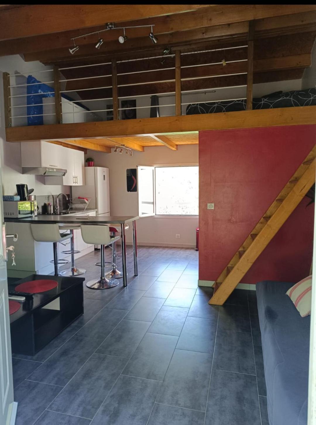 Joli Studio Entre Mer Et Montagne Proche De Nice Bouyon Екстериор снимка