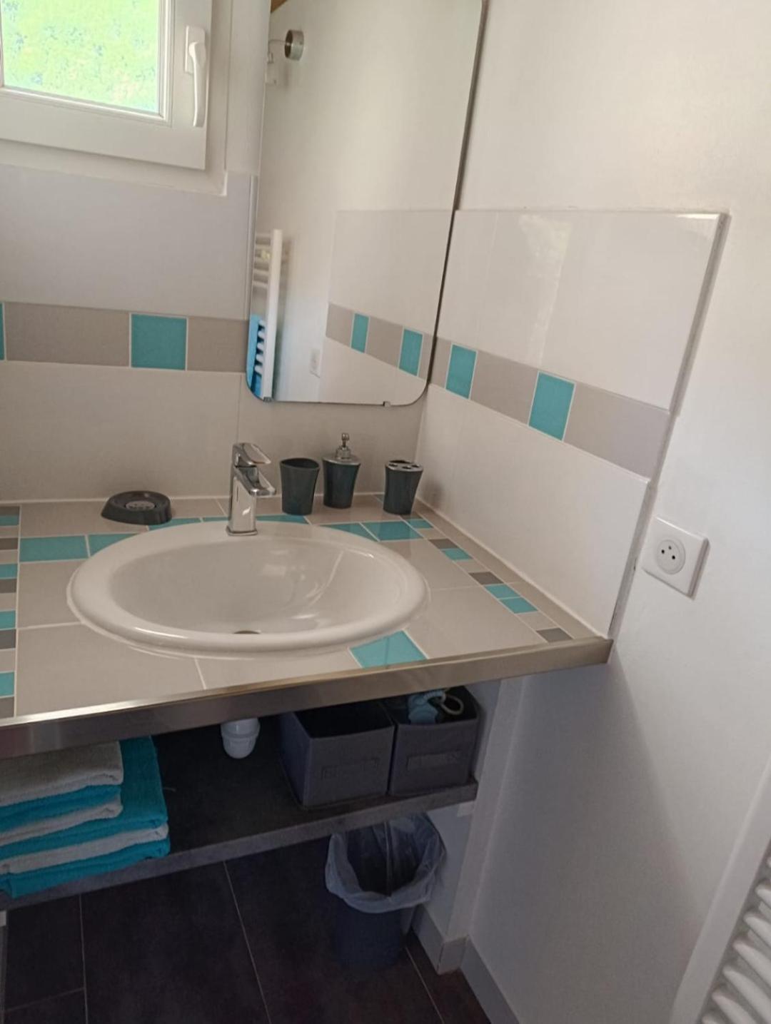 Joli Studio Entre Mer Et Montagne Proche De Nice Bouyon Екстериор снимка